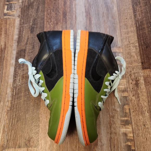 Nike Dunk Low 'Green Mandarin' Shoes - Picture 3 of 7